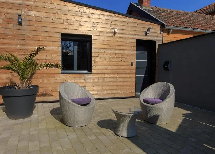 Affittacamere L'effet 4*