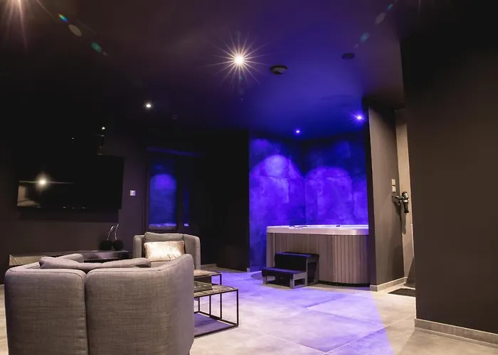 Гостевой дом L'effet 4*